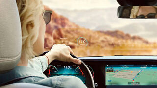 Equipping cars with head-up displays (HUD) – here at Mercedes-Benz – is one of the classic electronic add-ons.  (Daimler AG)