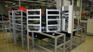 Der Profilsystem-Baukasten von Minitec enthält alle wichtigen Komponenten für den Bau von Arbeitsplätzen. (Archiv: Vogel Business Media)