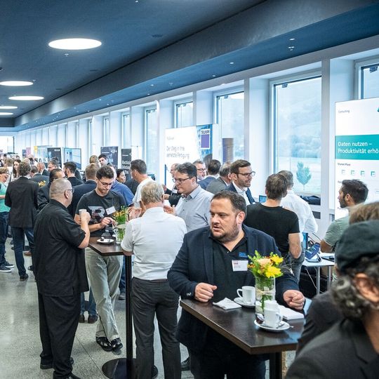 Am 28. März ist es wieder so weit: Der SMM-Kongress hat sich als eine hervorragende Plattform zum Vernetzen entwickelt. (Bild:  Thomas Entzeroth)