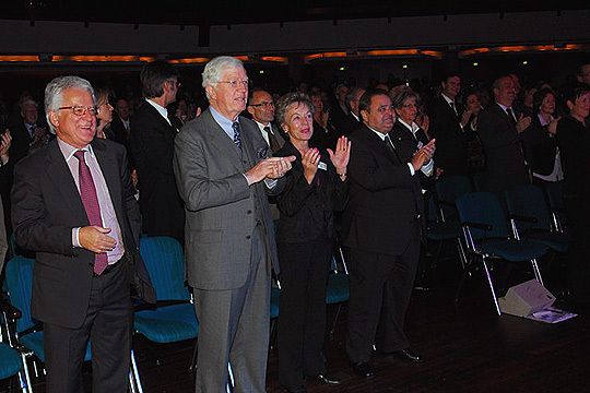 Die Veranstaltung kam gut an (v.li.): Prof. Ernst Elitz, LV-Präsident Harry Brambach, ZDK-Präsident Robert Rademacher und das Ehepaar Schaal. (Archiv: Vogel Business Media)