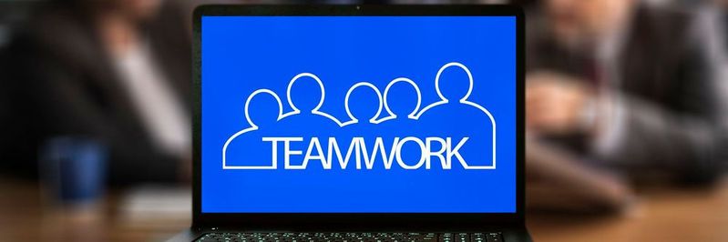 Ohne OPC UA kein Industrie 4.0! Nur mit standardisierter Kommunikation werden Feldgeräte, Maschinen und die Cloud zum Team. (Bild:   / CC0)