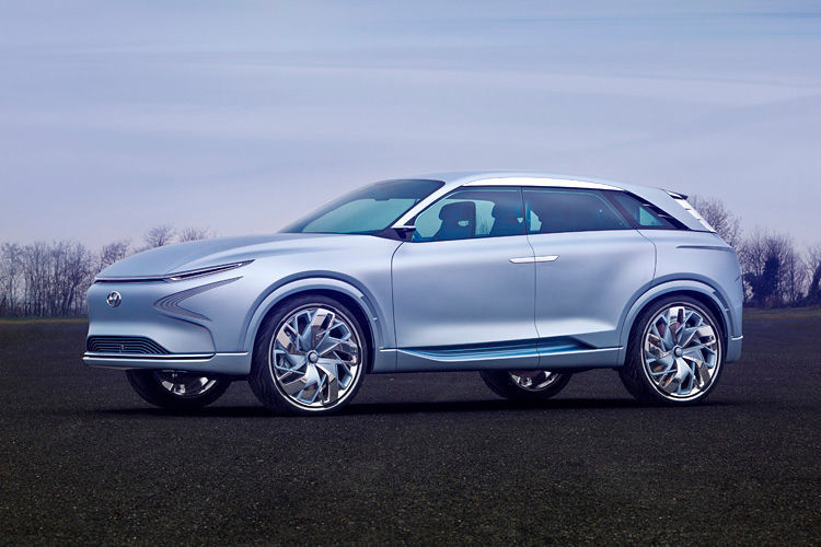 Das Design soll durch seinen minimalistischen Stil den umweltfreundlichen Charakter des Wagens verdeutlichen. (Hyundai)