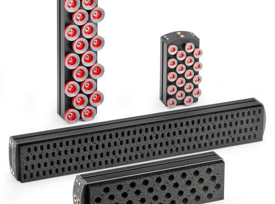 Blick auf eine Auswahl von Flächengreifern des Herstellers Gimatic. Sie werden im Rahmen der Interpack 2023 in Düsseldorf einen Auftritt haben. Der Fokus liegt auf der neuen Vakuumsaugerserie FGS-120. Was die kann, verrät Gimatic schon mal vorab.(Bild:  Gimatic)