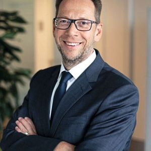 Markus Dinslacken übernimmt neue Funktion im Unternehmensbereich Coatings von BASF.(Bild:  BASF Coatings GmbH/Vero Bielinski)