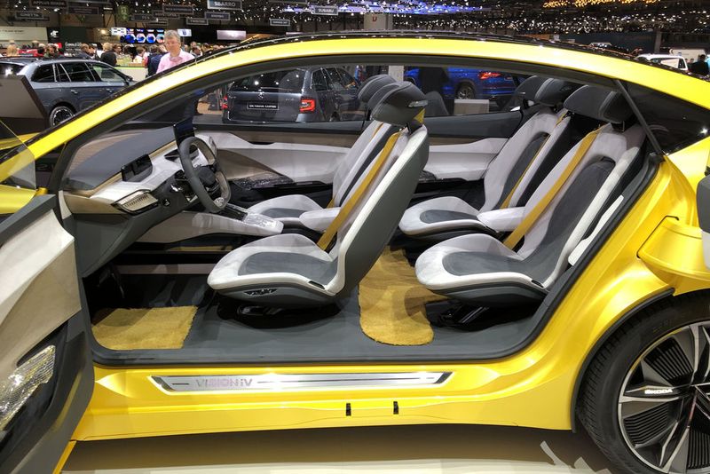 Der Vision iV präsentierte sich in Genf ... (Bild: Seyerlein/»kfz-betrieb«)