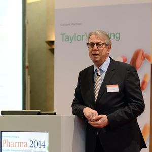 „Kann die Medizintechnik- der Pharmaindustrie helfen bei der Marktdurchdringung?“, fragt Wolfgang Bayer, Leiter von Siemens Healthcare Deutschland, auf der Jahrestagung Pharma in Frankfurt.