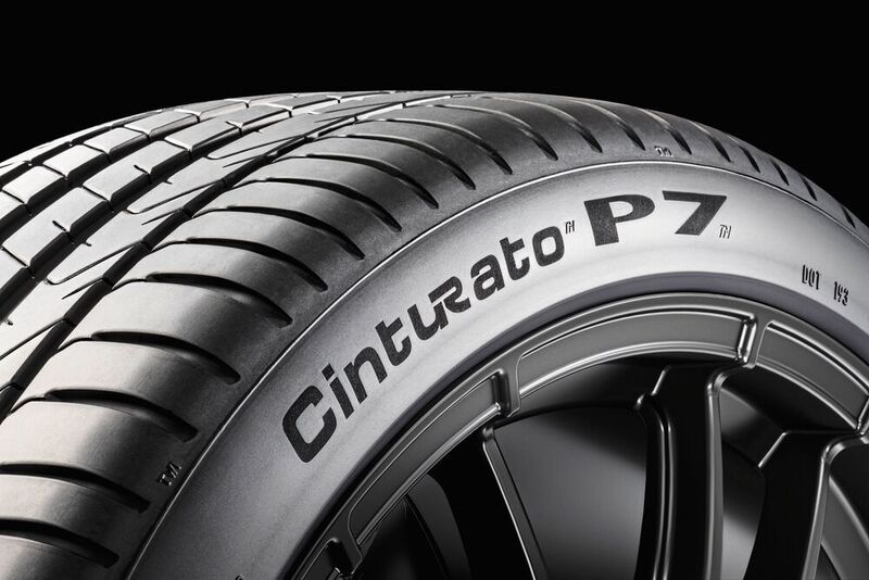 Die Mischung des neuen Pirelli Cinturato P7 soll eine Art mechanische Intelligenz besitzen, durch die sich die Eigenschaften je nach Fahr- und Temperaturbedingungen ändern.  (Pirelli)