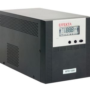 Die MTD Serie mit einer Leistung von 700 bis 4.000 VA ist mit einem beleuchteten LCD Display ausgestattet, das den Status der USV anzeigt
