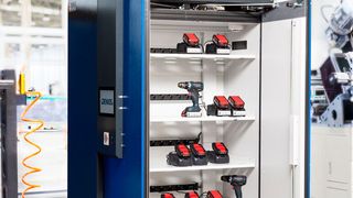 Für den Batterie-Ladeschrank arbeiten Denios und Fentec zusammen. (Bild: Denios/Fentec)