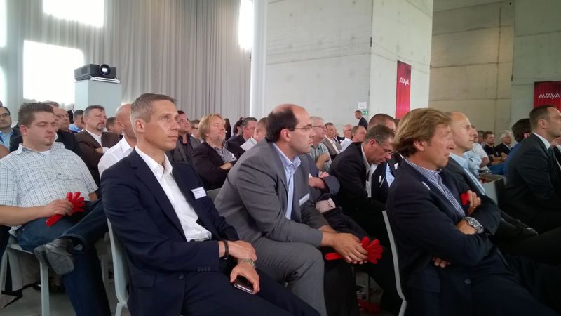 Im Plenum wurden die Partner über die Neuigkeiten bei Avaya informiert. (Bild: VIT)