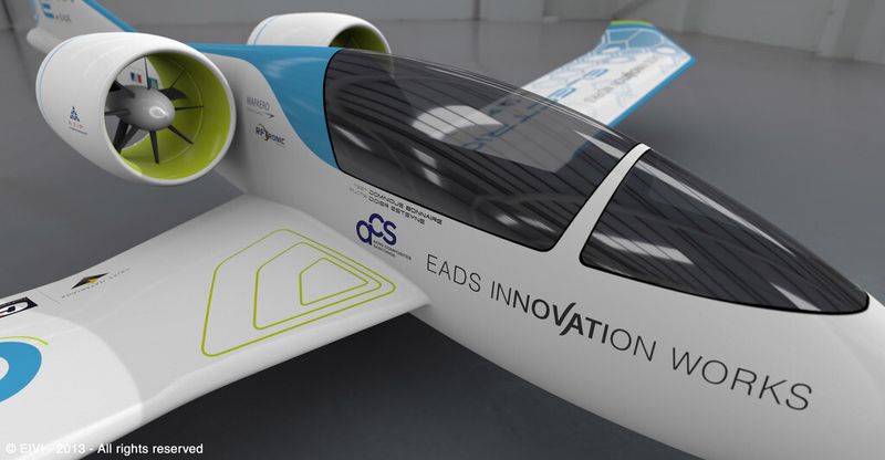Elektrisch angetriebenes Trainingsflugzeug für die allgemeine Luftfahrt: E-Fan von EADS und Aero Composites Saintonge (ACS) (EADS)