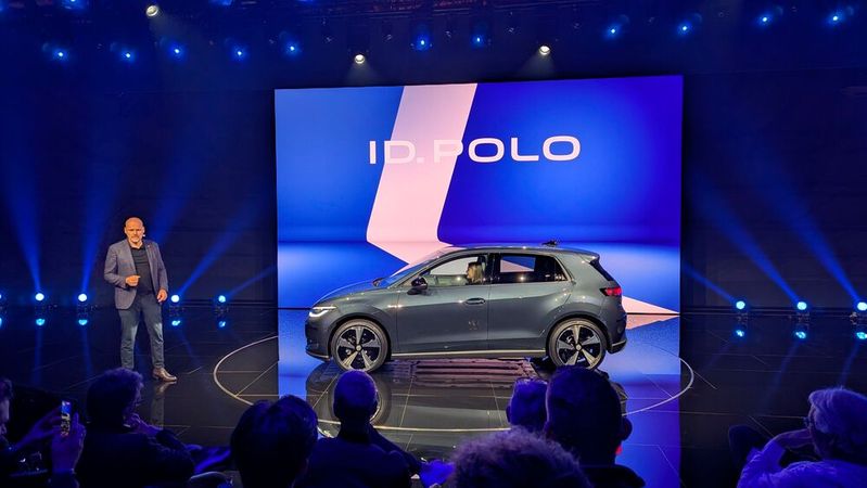 Volkswagen stellte Anfang April der Presse den neuen ID.Polo als Teil seiner neuen Produktoffensive vor.(Bild:  Stefanie Eckardt)