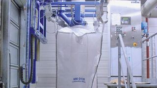 Big Bag-Füllstationen auch für leichte Produkte (Bild: Emde)