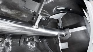 Blick in das Innere des Pflugschar-Mischers (Bild: Gebr. Lödige Maschinenbau)