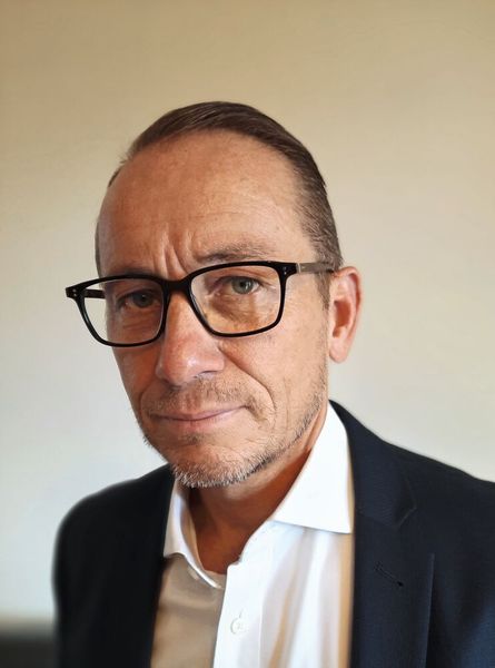 Jörg Marx, Dambach Lagersysteme: „Wir sehen das neue Tiefkühl-HRL als eine Art Leuchtturmprojekt: In seiner Kompaktheit und Komplexität vereint es alle Vorzüge des Multiflex-Systems.“ (Bild: Dambach)