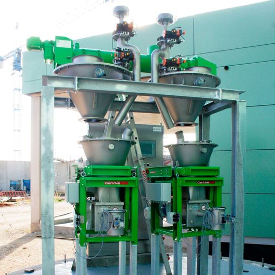 Genaue Zugabe von Aktivkohle in der Abwasserbehandlung mit der mechanisch Tara kompensierten, gravimetrischen Dosierung mit zwei Differentialdosierwaagen vom Typ Gericke DIW50 Genaue Zugabe von Aktivkohle in der Abwasserbehandlung mit der mechanisch Tara kompensierten, gravimetrischen Dosierung mit zwei Differentialdosierwaagen vom Typ Gericke DIW50