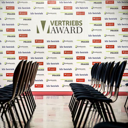 Der Vertriebs Award rückt näher. Wer zur Prämierung eingeladen wird, entscheidet sich während einer Jury-Rundreise.(Bild:  Stefan Bausewein)