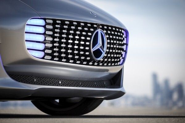 Mercedes-Benz F 015 Luxury in Motion in San Francisco 2015  (Mercedes-Benz)