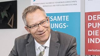 Eugen Da Pra: «Die Schweiz ist bekannt für ihre technologisch hochstehenden Zulieferunternehmen. Sie stehen weltweit an der Spitze, weshalb die Messe auch internationale Besucher anzieht.» (Thomas Entzeroth)