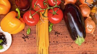 Wenn bei Lebensmittel eine Keimbelastung oder andere Gefahr festgestellt wird, meldet dies das RASFF-Netzwerk (Symbolbild). (gemeinfrei, lukasbieri)