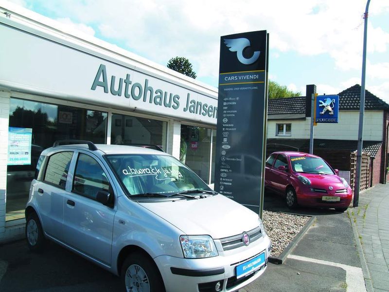Das Autohaus Jansen in Viersen zählt seit Mai 2007 zu den Partnern von Cars Vivendi. Fotos: Archiv (Archiv: Vogel Business Media)