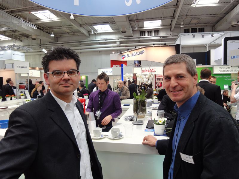Simon Roy, ASUS, und Henriqué Atzkern, Seagate (Archiv: Vogel Business Media)