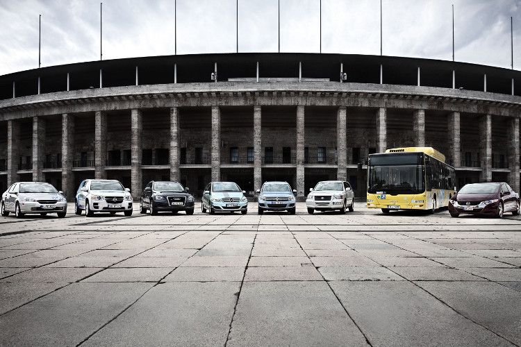 Mit dieser Fahrzeugflotte testet die CEP derzeit den Brennstoffzellenantrieb im Alltag. (Foto: CEP)