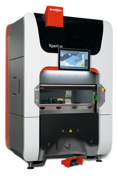 Impressionen von der Abkantmaschine Xpert 40. (Bild: Bystronic)
