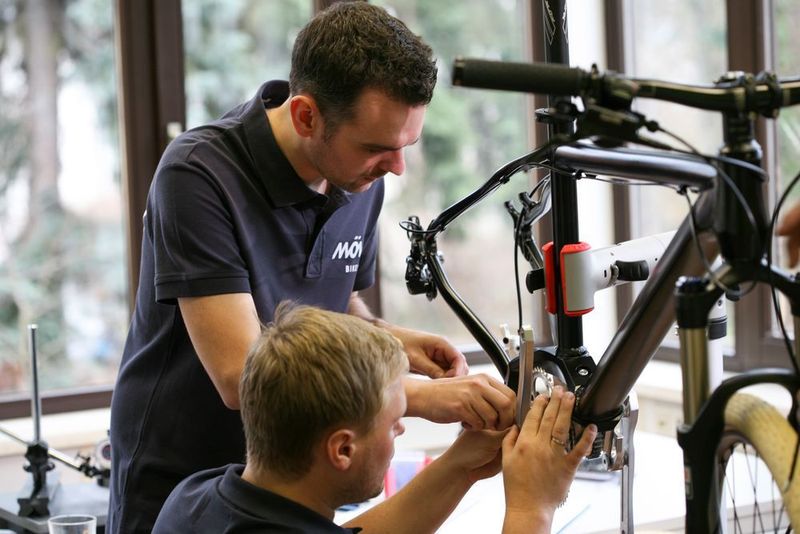 Bei einer Fahrradtour fiel den Entwicklern auf, dass nicht die ganze Kraft des Radfahrers in Fortbewegung umgesetzt wird. (Möve Bikes / Christoph Laue)