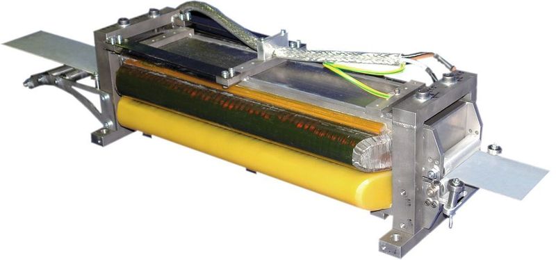 Bild 4: Prototyp des kontaktfreien Vorschubs Flexfeed, an dem mehrere Versuche durchgeführt wurden.  (Bild: IFUM)