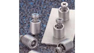 Die Einpress-Schnellverschlussschrauben PEM PFC4 von Penn Engineering ließen sich dauerhaft in Gehäusen aus Edelstahl installieren, ermöglichten bei Bedarf so auch einen einfachen Zugang ins Innere und vermieden dabei die mit losen Schrauben verbundenen Risiken.  (Penn Engineering)