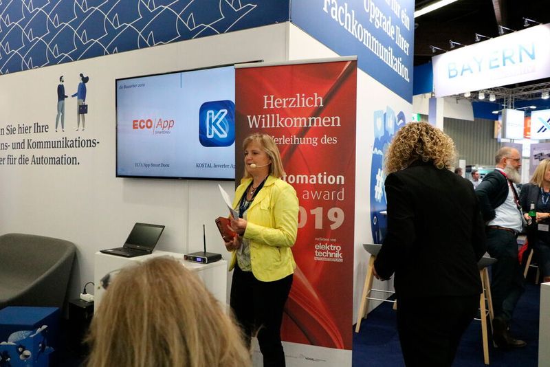 Chefredakteurin Ines Stotz moderierte durch den Abend. (K.Juschkat/elektrotechnik/konstruktionspraxis)