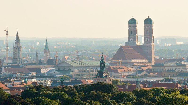 Ab Ende 2027 will Waymo in München mit seinem autonomen Fahrdienst für die Öffentlichkeit starten.(Bild:  frei lizensiert von Pixabay)
