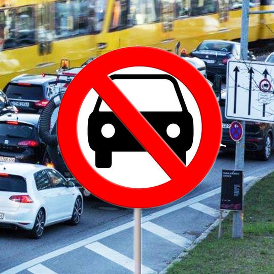 Dieselfahrverbote drohen den Autofahrern weiterhin in Stuttgart. Der Innenminister des Landes will sich damit nicht abfinden. (Bild:  ACE)