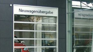 Verglaste Butzbach-Tore für die Auslieferungshalle. (Archiv: Vogel Business Media)