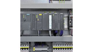 Bild 3: Die Simatic T-CPU dient zur flexiblen Koordination aller Abläufe. (Bild: Siemens)