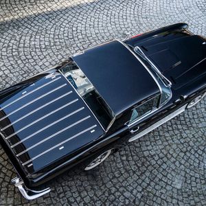 Als Besonderheit bot der Gaylord Gladiator ein per Knopfdruck im Kofferraum versenkbares Coupédach.(Bild:  Zeppelin)