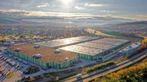 Das von Panattoni entwickelte International Consolidation Center (ICC) für die Mercedes-Benz AG in Bischweier im Landkreis Rastatt wurde im Mai 2025 eröffnet. (Bild: Panattoni)