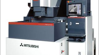 Die EA12V Advance von Mitsubishi Electric ist eine weiterentwickelte Senkerodiermaschine, die auf die anwenderorientierte Advance-Steuerung umgestellt wurde. Bild: Mitsubishi Electric (Archiv: Vogel Business Media)