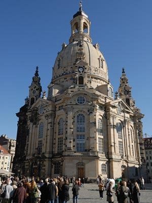 Die Dresdner Frauenkirche in ihrer ganzen Pracht. (Archiv: Vogel Business Media)