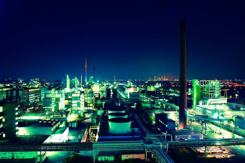 Infraserv Höchst hat maßgeblichen Anteil an der dynamischen Entwicklung des Industrieparks Höchst, der wie kaum ein anderer Chemie- und Pharmastandort in Deutschland einen fundamentalen Wandel durchlebt hat und inzwischen für Innovation und Zukunftsfähigkeit steht. (Infraserv Höchst)