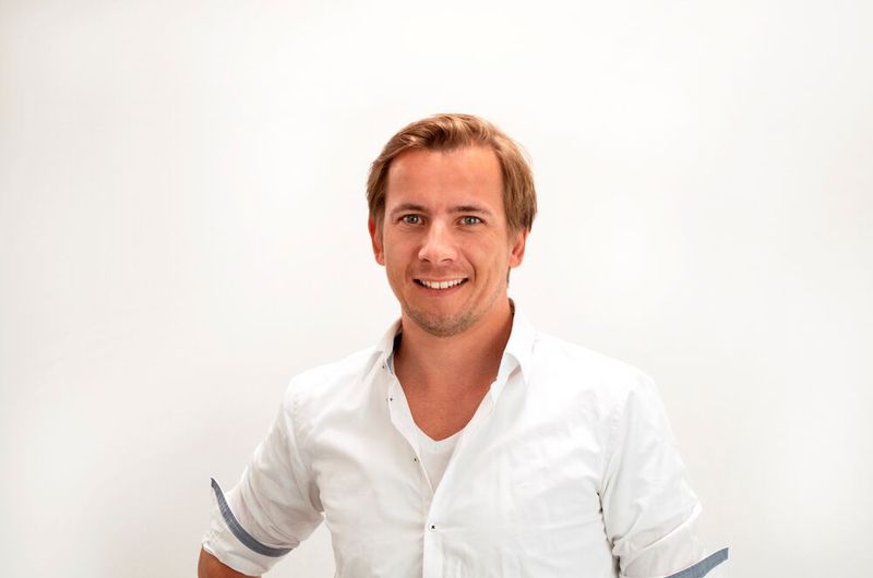 Sandro Günter, Geschäftsführer der Werbeboten Media GmbH, sagt: „Die Debatte sollte nicht auf ABM gegen Kaltakquise reduziert werden.“   Das komplette Statement finden Sie in unserem ausführlichen  Trenddossier 2024. (Bild: Sandro Günther)