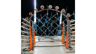 Nicht nur akustisch, sondern auch optisch sind die Instrumente beeindruckend. Bis zu 128 Drucklufthörner kommen zum Einsatz und beschallen große Freiflächen. (Bild: CompAir)