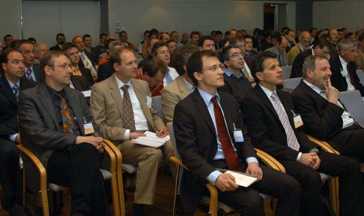 Das Kooperationsforum energieeffiziente elektrische Antriebe von Bayern Innovativ sorgte für ein volles Haus. (Archiv: Vogel Business Media)