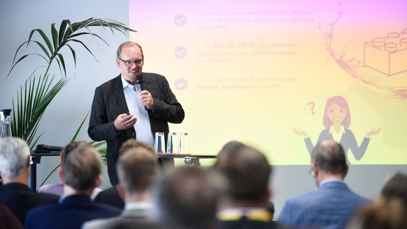 Christian Nikola gilt als Experte für Biokraftstoffe von Tool Fuel und informierte beim ZDK-Automobildialog über die Aussichten erneuerbarer Kraftstoffe, inbesondere deren Preise und Verfügbarkeit. (Bild: ZDK)