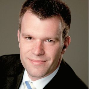 Ringspann-Vertriebsleiter Nico Hanke: „Die Gründung unserer Tochtergesellschaft ist eine weitere Maßnahme unserer langfristig ausgerichteten Internationalisierungsstrategie. Wir kommen damit unserem Ziel, in allen wichtigen Maschinenbaunationen der Welt mit eigenen Mitarbeitern vor Ort präsent zu sein, ein großes Stück näher.“  