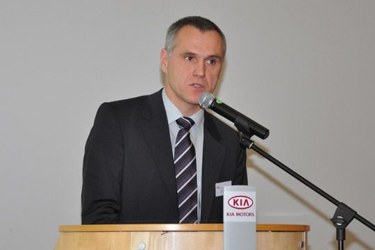 Geschäftsführer Dietrich Asche war für den formalen Teil der Veranstaltung zuständig. (Archiv: Vogel Business Media)