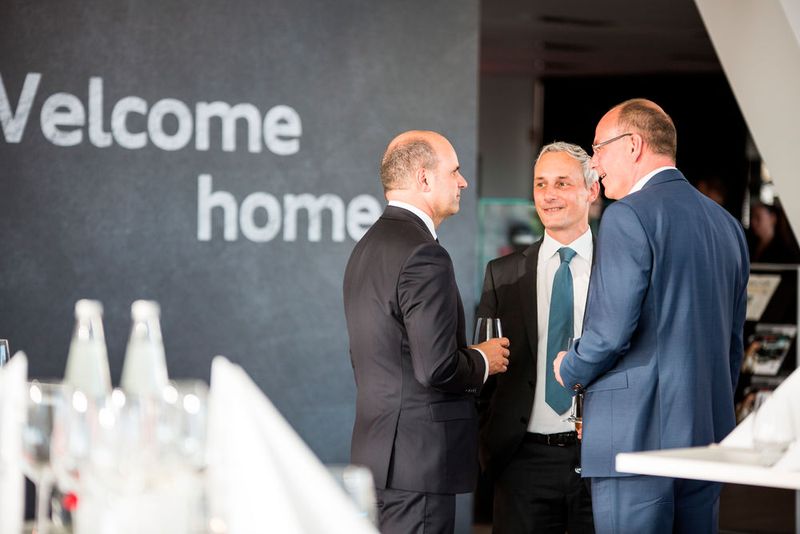 Das Ziel der Einladung wurde erreicht: gute Gespräche. (Bild: Autohaus Berolina)