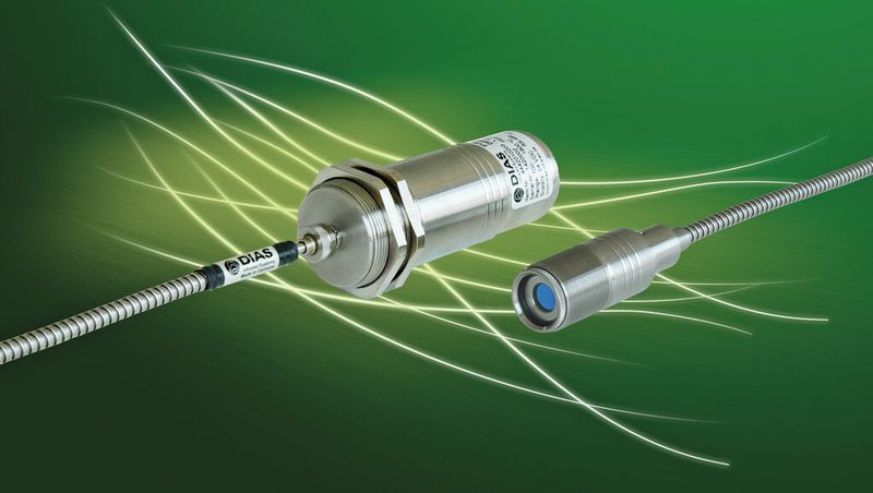 Bild 2: Das digitale Quotienten-Pyrometer Pyrospot DSRF 44N eignet sich mit seiner Spezialoptik zur Erfassung von Temperaturen bis 1800 °C. (Bild: Dias)