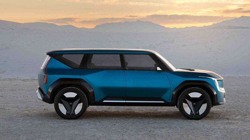 Das Konzeptauto hat Kia auf mächtige 22-Zoll-Räder gestellt. (Bild: Kia)